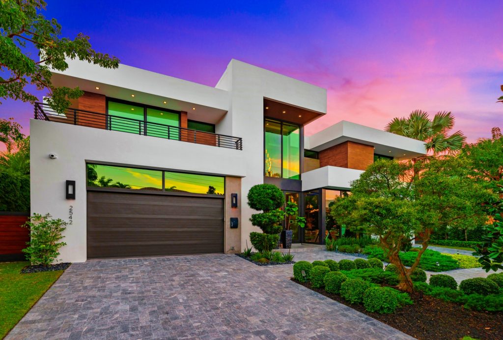 South Florida Luxury Real Estate Video Company 1 real estate video company south florida